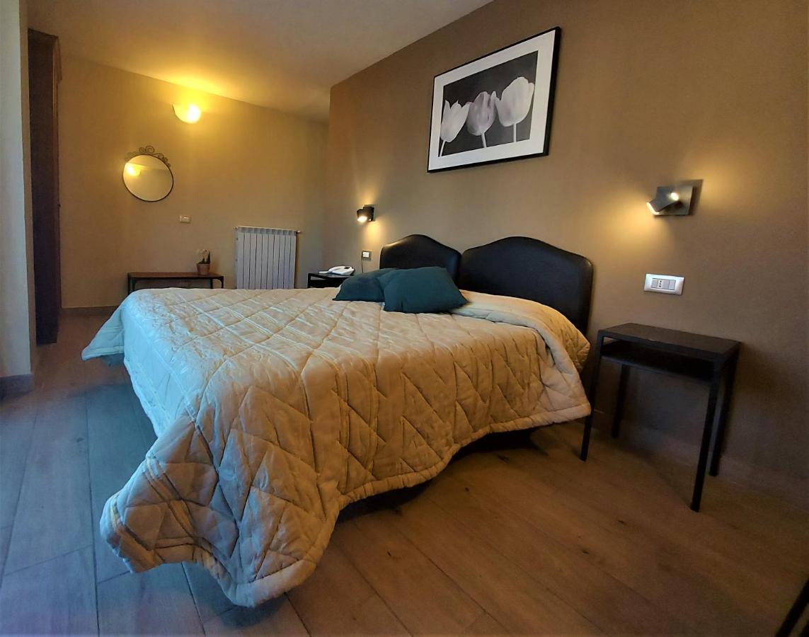 Hotel Altopiano Delle Rocche Rocca di Mezzo Extérieur photo